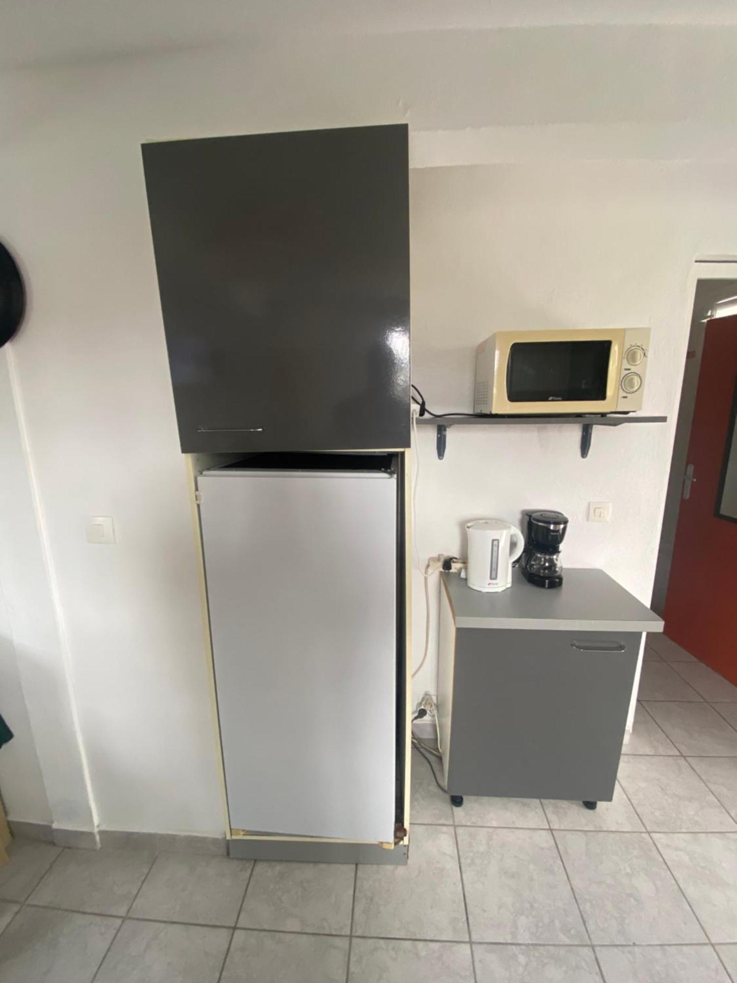 Logement De 40M2 Avec Terrasse, Moderne Et Equipe Petit-Canal Extérieur photo