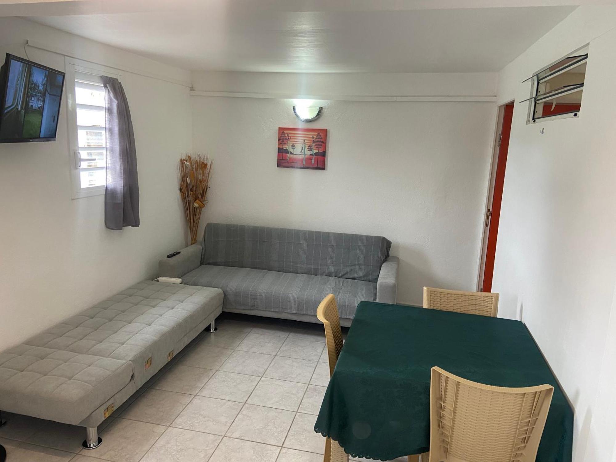 Logement De 40M2 Avec Terrasse, Moderne Et Equipe Petit-Canal Extérieur photo