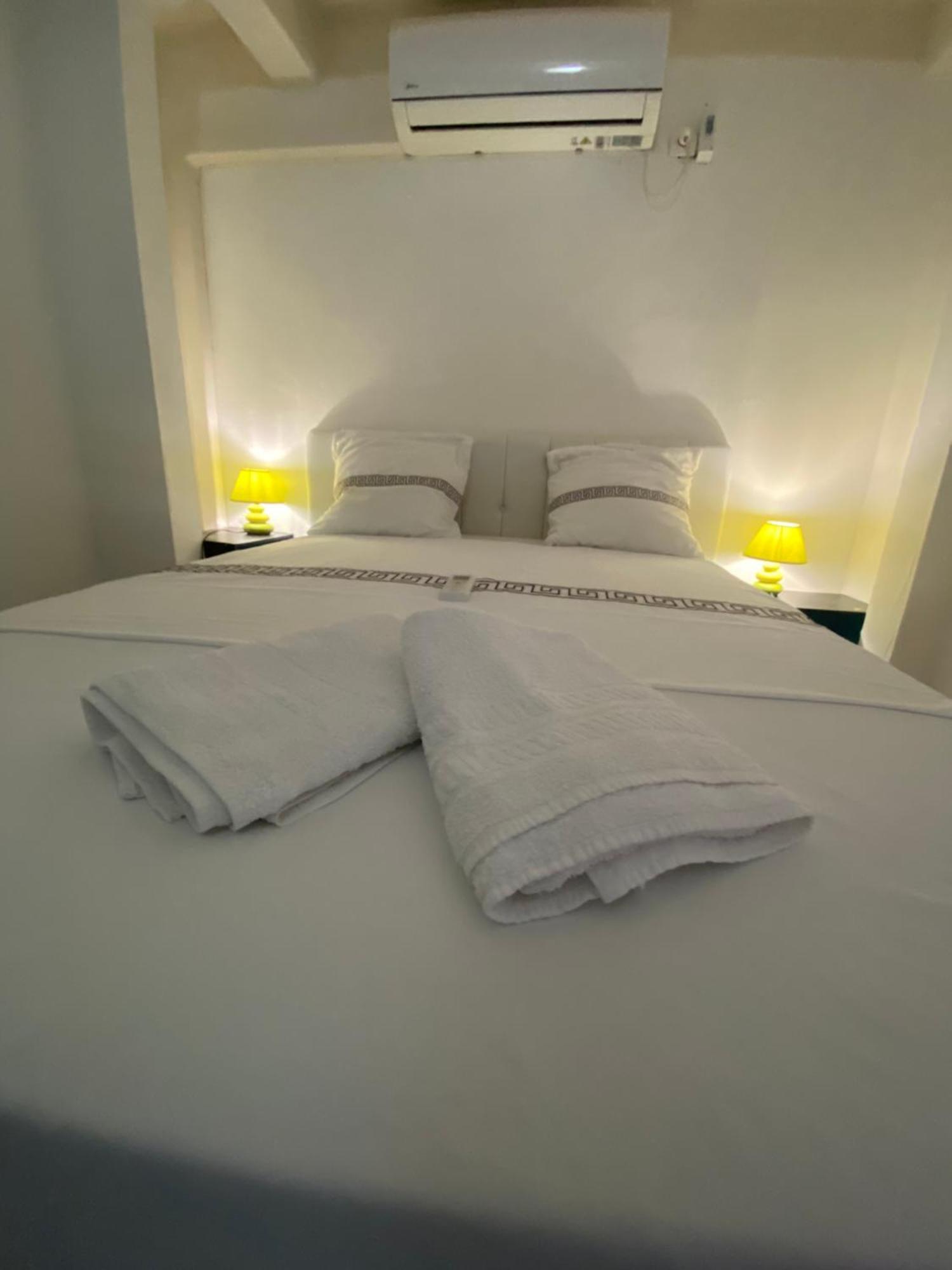 Logement De 40M2 Avec Terrasse, Moderne Et Equipe Petit-Canal Extérieur photo
