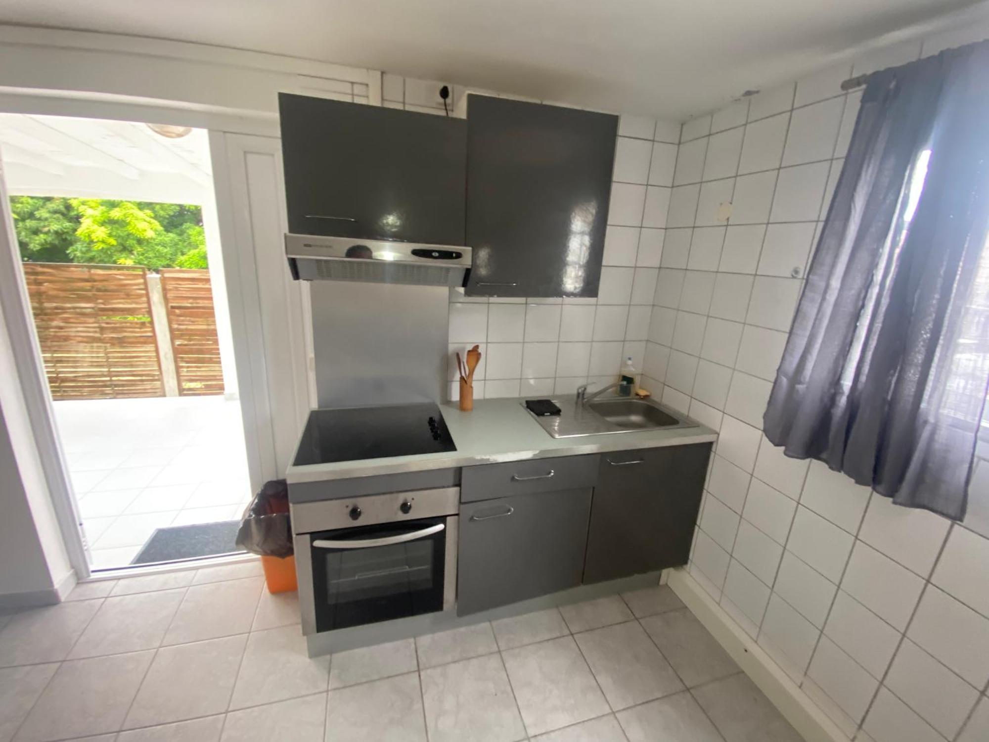 Logement De 40M2 Avec Terrasse, Moderne Et Equipe Petit-Canal Extérieur photo
